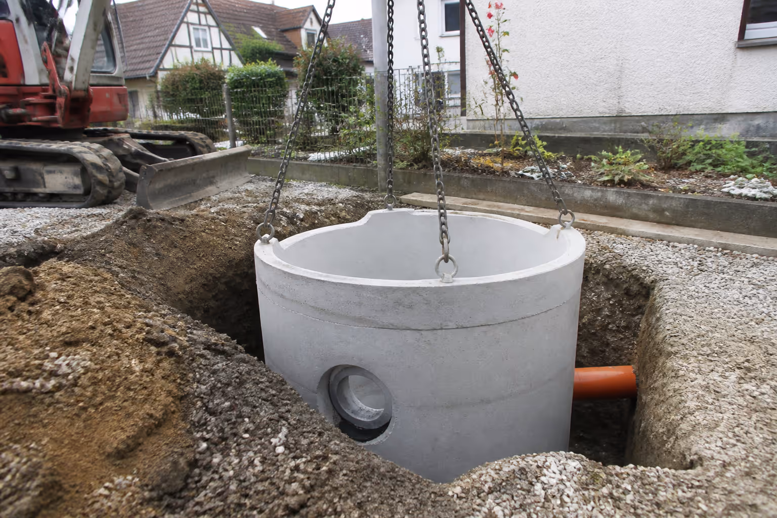 Übergabeschacht beim Kanalanschluss in Ulm
